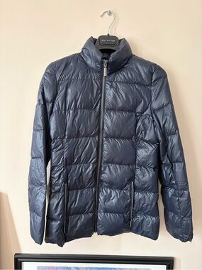 Woman Navy Quilted Puffer Jacket
